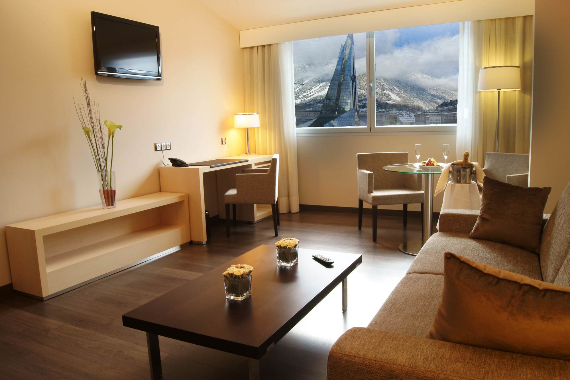Yomo Mola Park Hotel Les Escaldes Bilik gambar